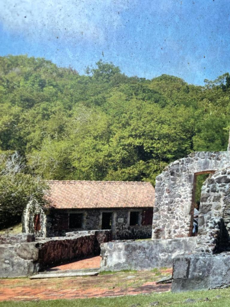 Location Saisonniere Vue Mer A Tartane Ла-Трініте Екстер'єр фото